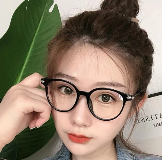 Kacamata Fashion Wanita Anti Radiasi 3